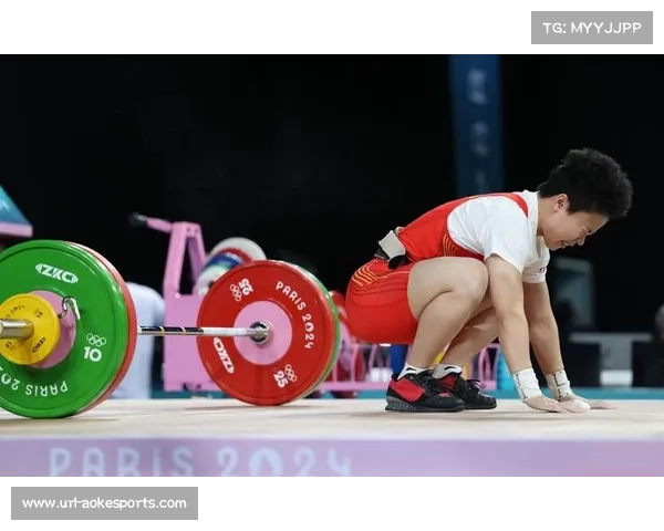 中国举重队年轻选手在世界大赛中锤炼技艺 收获自信与未来潜力